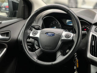 Ford Focus foto 11