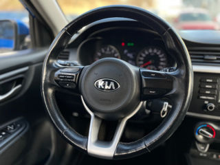 KIA Rio X-Line foto 12