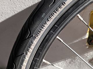 Переднее колесо 20" с динамовтулкой Shimano foto 2