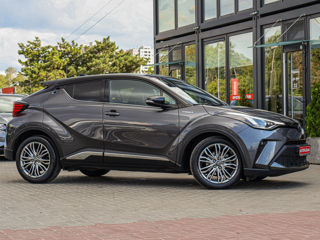 Toyota C-HR foto 4