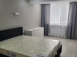 Apartament cu 2 camere,sec Telecentru,75 mp.et 4 din 10 foto 2