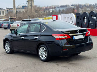 Nissan Sentra foto 8