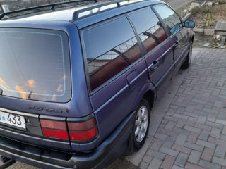 Volkswagen Passat foto 3