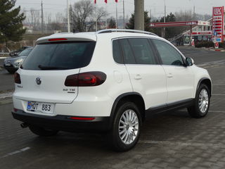 Volkswagen Tiguan foto 3