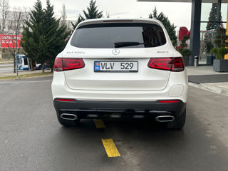 Mercedes GLC foto 5