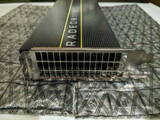 AMD Radeon Instinct MI25 16GB HBM2 foto 5