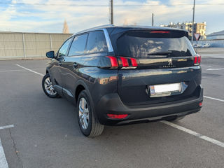 Peugeot 5008 foto 3