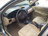 Nissan Sunny foto 2