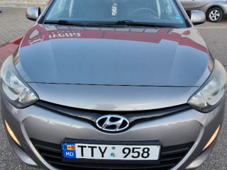 Hyundai i20 foto 6