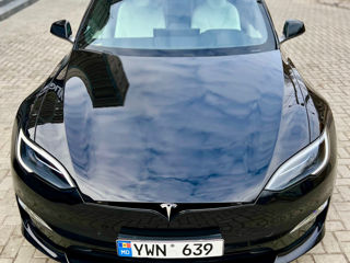 Tesla Model S foto 3