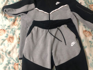 nike tech fleece