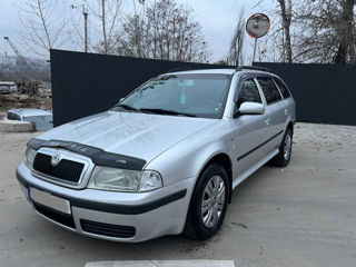 Skoda Octavia foto 3