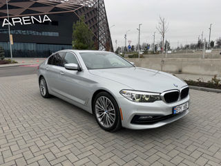 BMW 5 Series foto 3