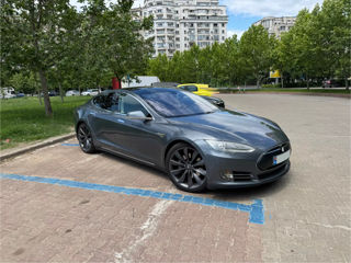 Tesla Model S, 2013 г.