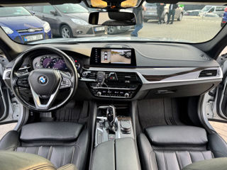 BMW 5 Series foto 8