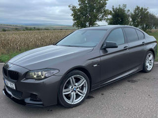 BMW 5 Series foto 6