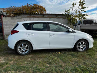 Toyota Auris foto 3