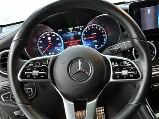 Mercedes GLC foto 5