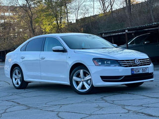 Volkswagen Passat foto 3