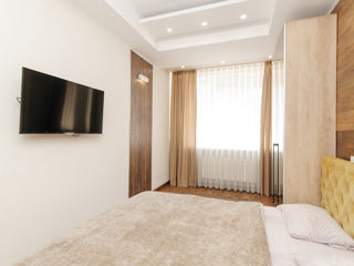 Apartament cu 2 camere, 58 m², Centru, Chișinău foto 12