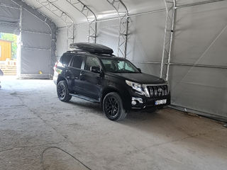 Toyota Land Cruiser Prado foto 2