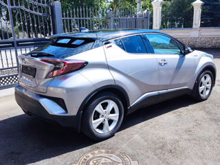 Toyota C-HR foto 3