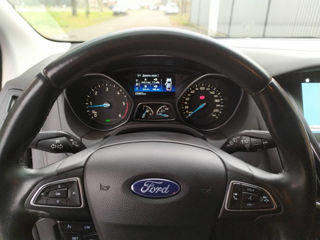 Ford Focus foto 9