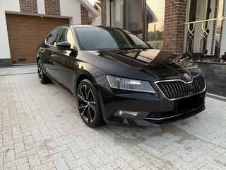 Skoda Superb foto 3