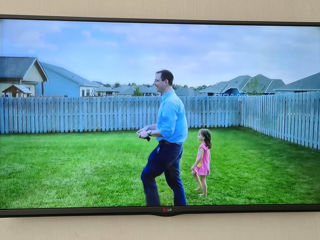Urgent LG mare LED Smart 3D Youtube diagonala 108cm foto 1