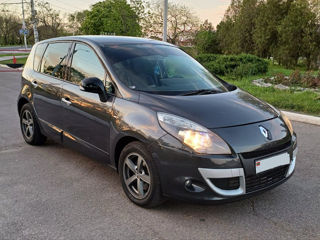 Renault Scenic foto 1