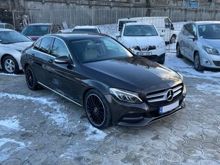 Mercedes C Class foto 3