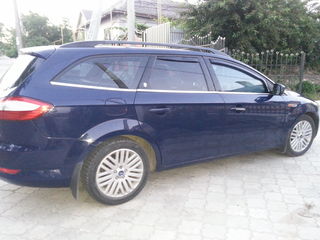 Ford Mondeo foto 9