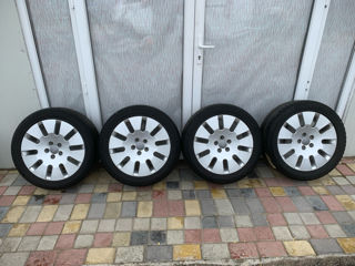 235/55R20. 175/60R15. Audi. foto 1