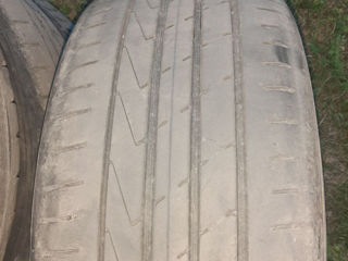 Vând 4 anvelope de vară R17 225/50 - 2 Roadstone, 2 Hankook, în stare bună,  80 % foto 2