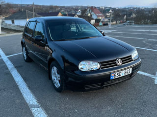 Volkswagen Golf foto 2