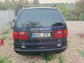 Volkswagen Sharan foto 4