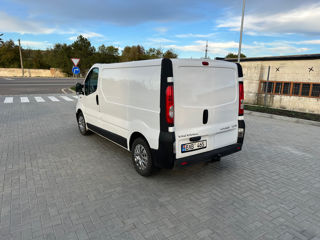 Opel Vivaro foto 4