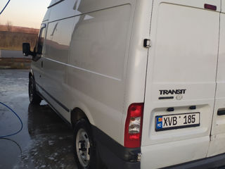 Ford Transit foto 2