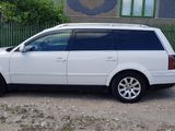 Volkswagen Passat foto 6