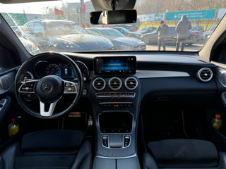 Mercedes GLC foto 15