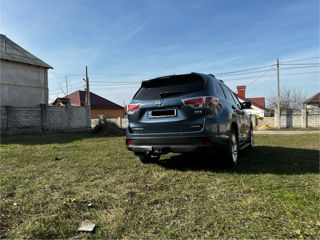 Toyota Highlander foto 5