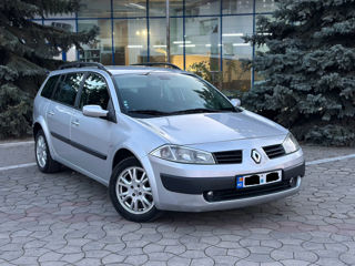 Renault Megane foto 2