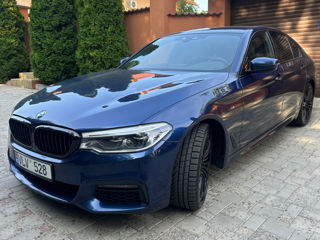 BMW 5 Series foto 4