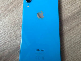 продаю iphone xr