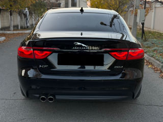 Jaguar XF foto 5