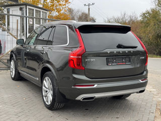 Volvo XC90 foto 4