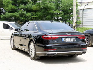 Audi A8 foto 2