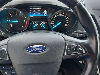 Ford Kuga foto 5