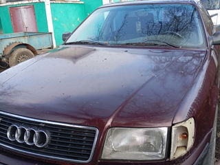 Audi 100 foto 6