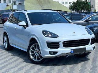 Porsche Cayenne foto 4